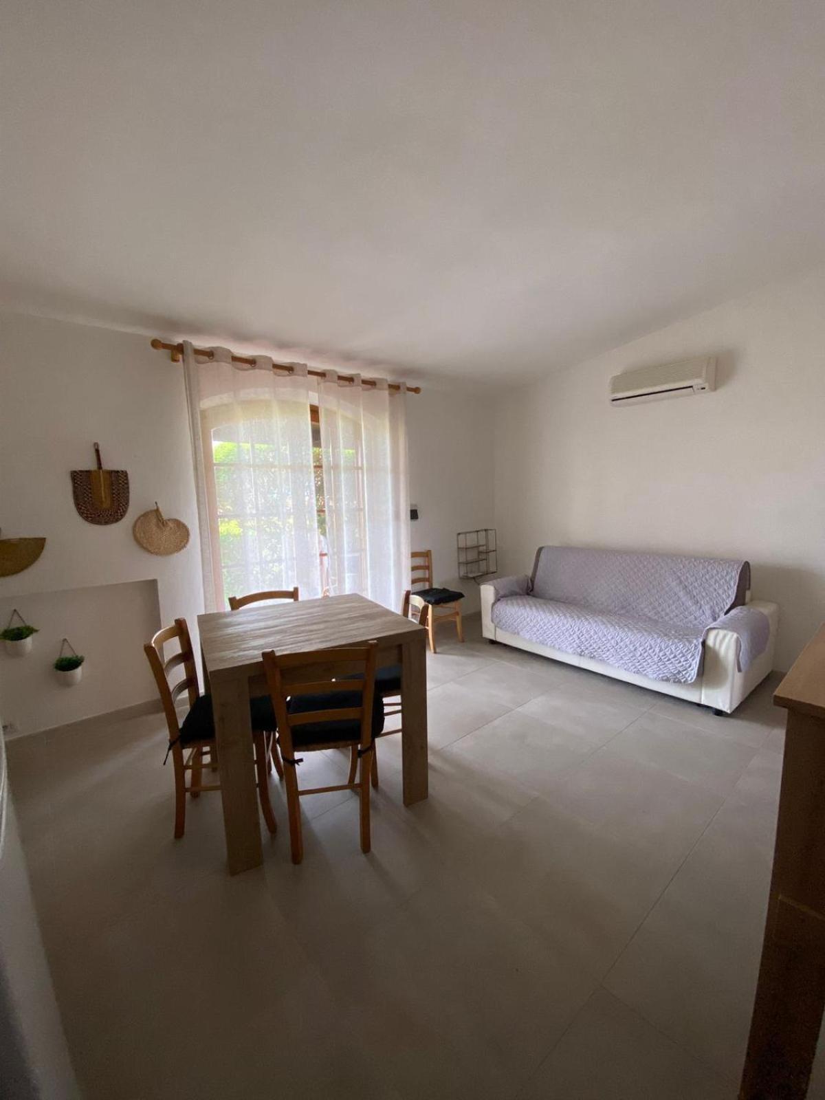 Casa Le Tonnare 6 Villa Стинтино Екстериор снимка